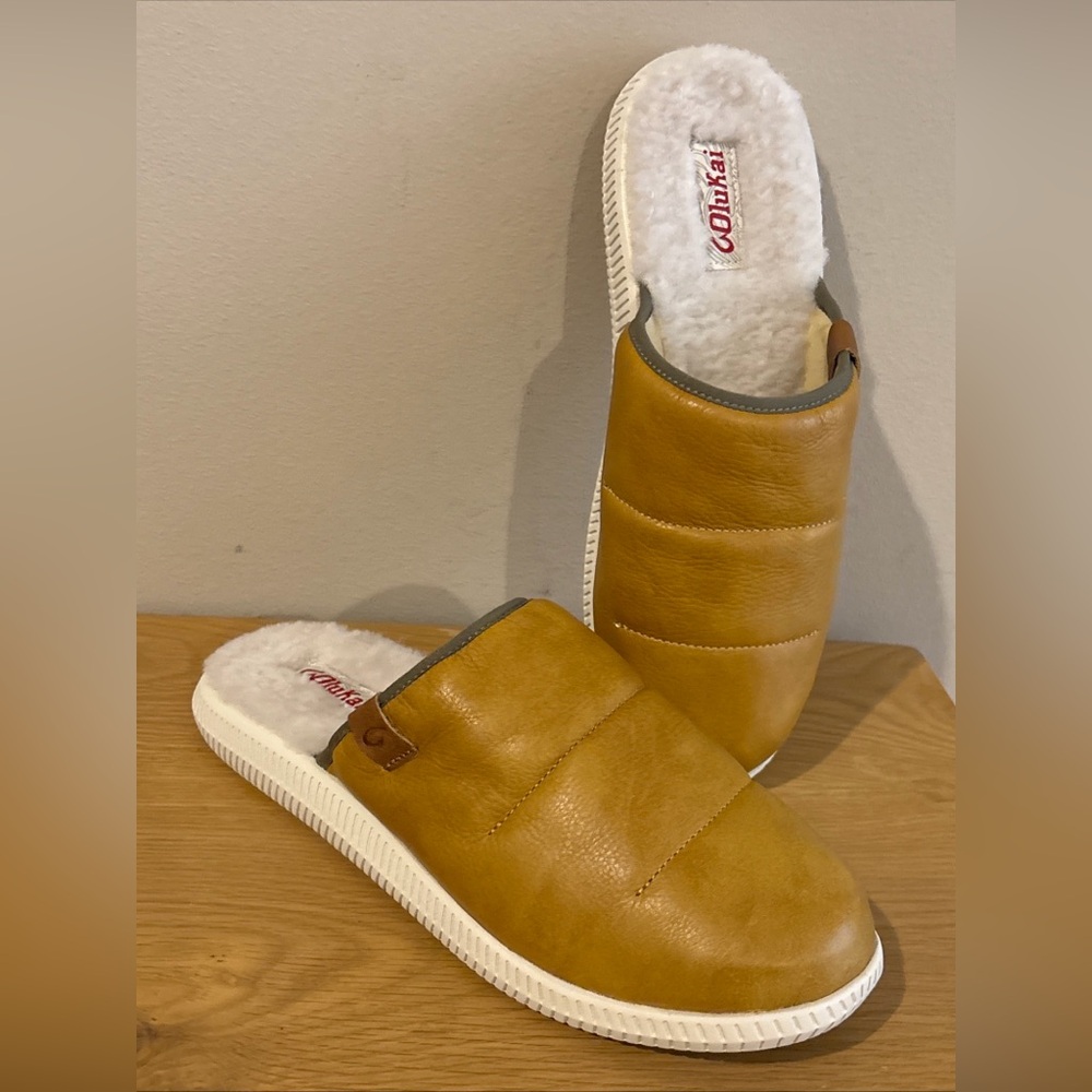 OluKai Mua 'Ili Leather Shearling lined Mule Slippers Shoes  Men’s US 10 EUR 43